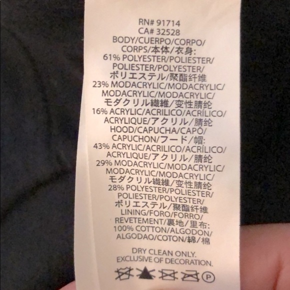 Armani Exchange Sleeveless Fur Hoodie - Picture 7 of 7